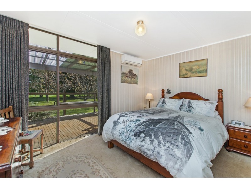 156 Berrys Road, Bolwarra VIC 3305