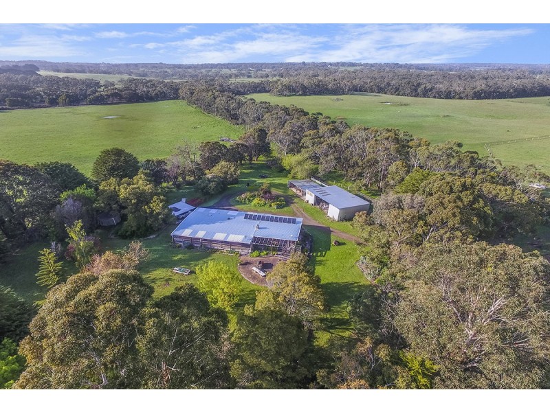 156 Berrys Road, Bolwarra VIC 3305
