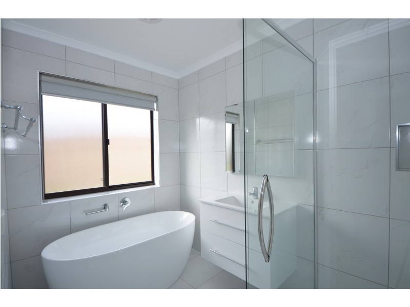 13 Shirva Crescent, Portland VIC 3305