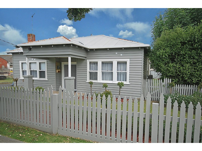 27 Milbanke Street, Portland VIC 3305