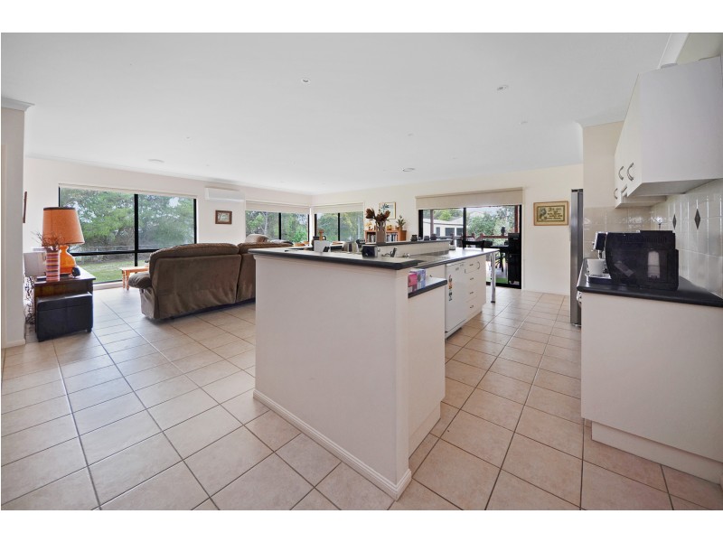 4 Burns Road, Portland VIC 3305
