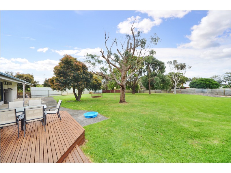 17 Sheoke Road, Portland VIC 3305