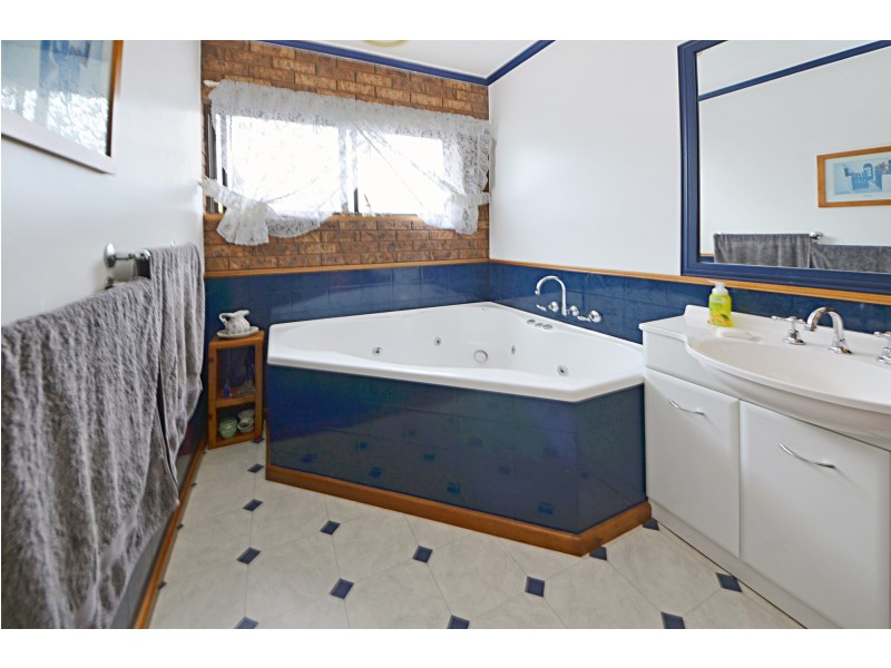 39 Murphys Road, Portland VIC 3305