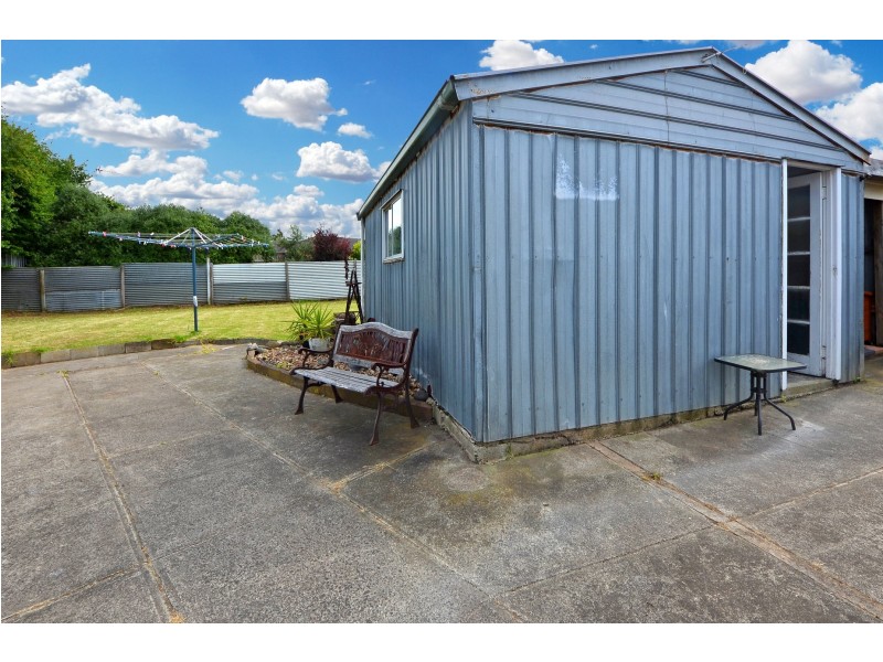 22 Oswald Street, Portland VIC 3305