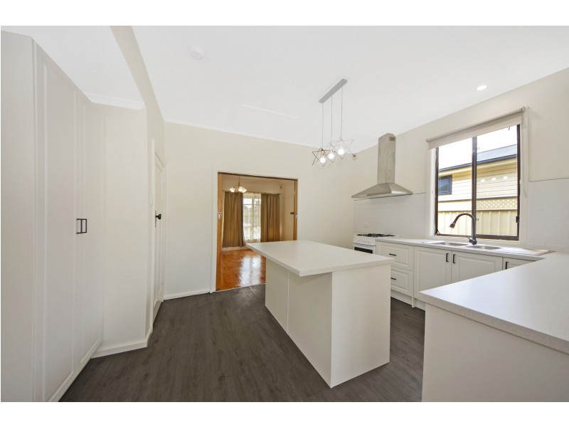 10 Clarke Street, Portland VIC 3305