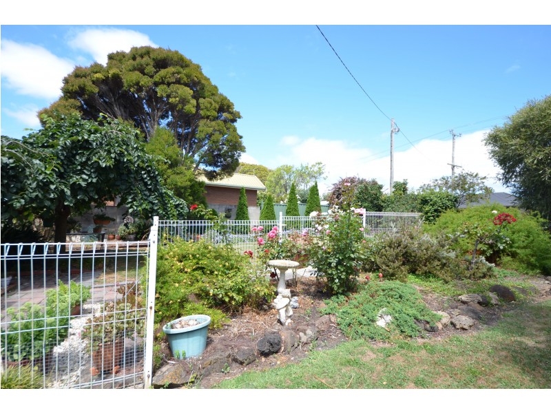 100 Must Street, Portland VIC 3305