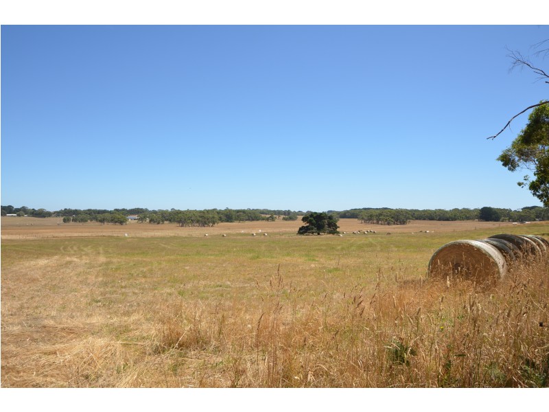 2 Crowes Road, Portland VIC 3305