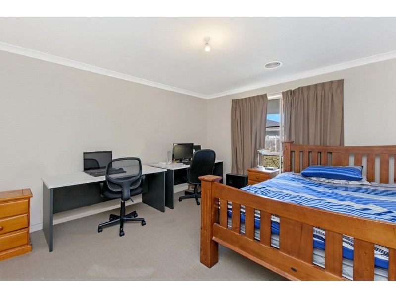 28 Oswald Street 2, Portland VIC 3305