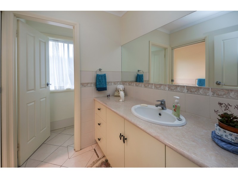 1 Clematis Court, Portland VIC 3305