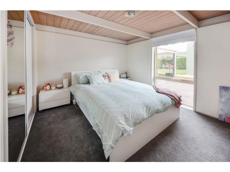 15 Webb Court, Portland VIC 3305