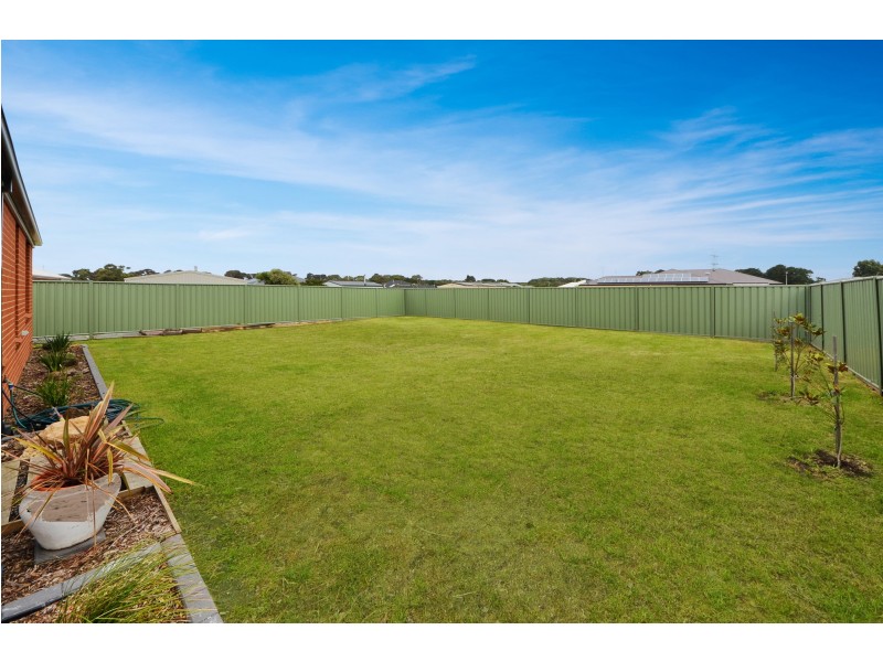 19 Vidic Drive, Portland VIC 3305