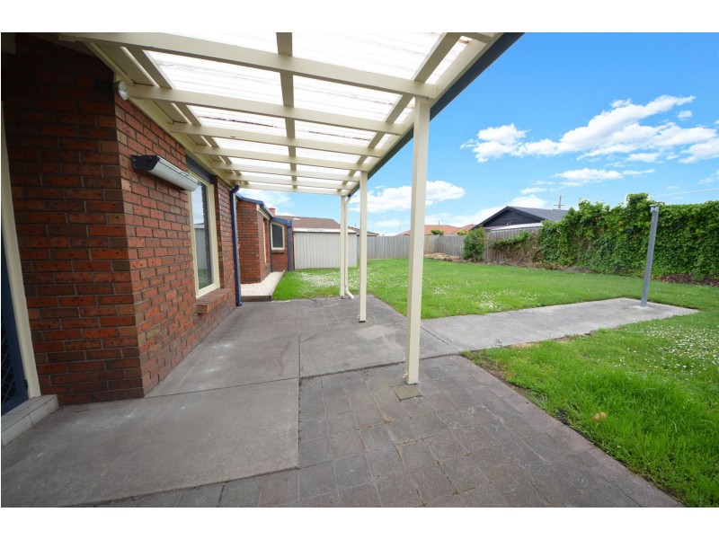 21 Shirva Crescent, Portland VIC 3305