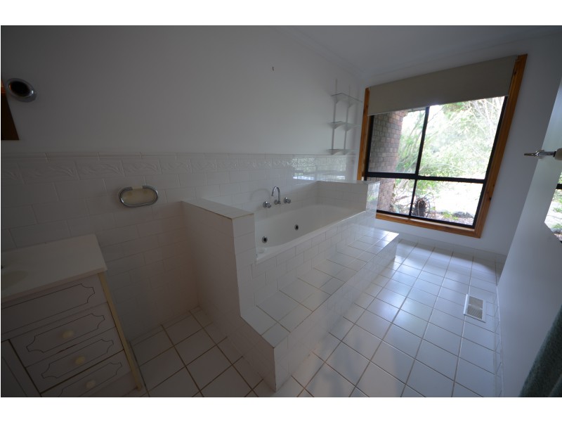 22 Burns Road, Portland VIC 3305