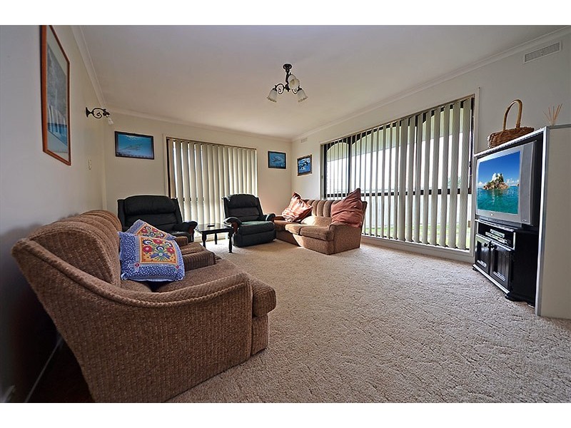 4 Wiltshire Court, Portland VIC 3305