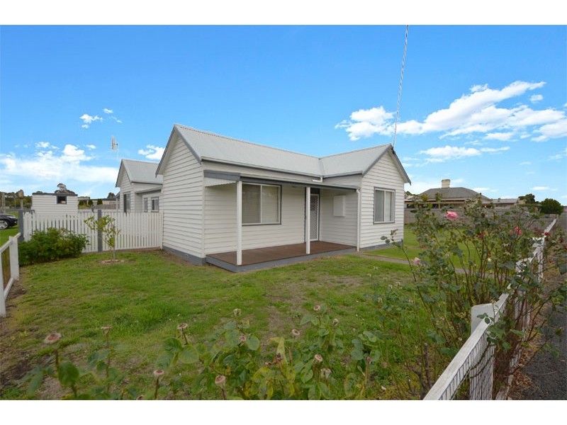 16  Mount Clay Road, Heywood VIC 3304