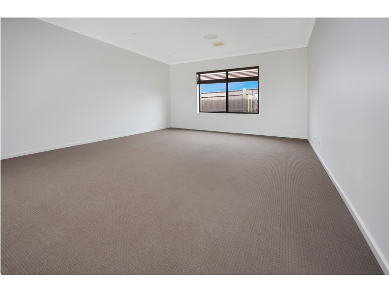 8 Pisces Court, Portland VIC 3305