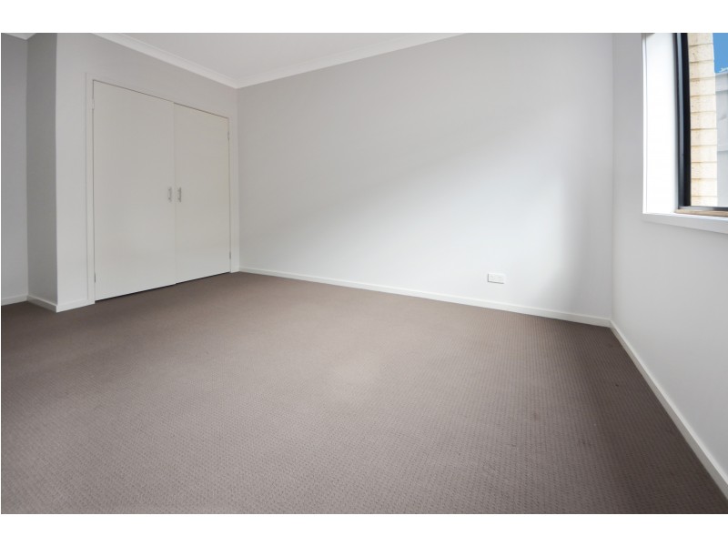 8 Pisces Court, Portland VIC 3305