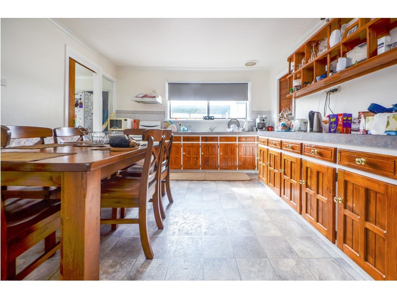 6 Woods Street, Portland VIC 3305