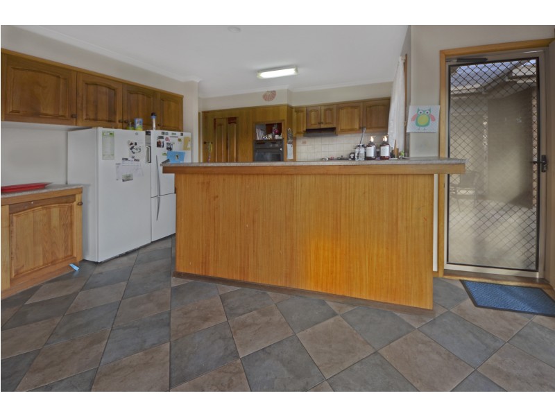 1 Carcoola Crescent, Portland VIC 3305