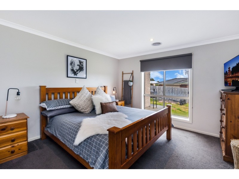 11 Isabel Court, Portland VIC 3305