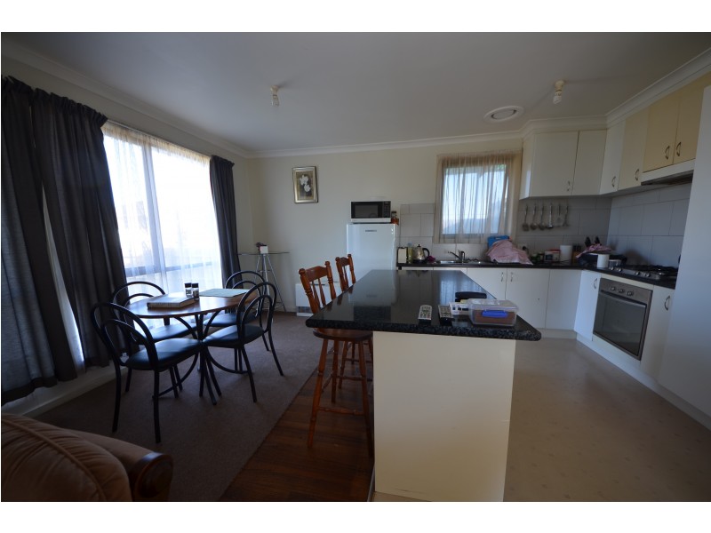 4 Sheville Court, Portland VIC 3305