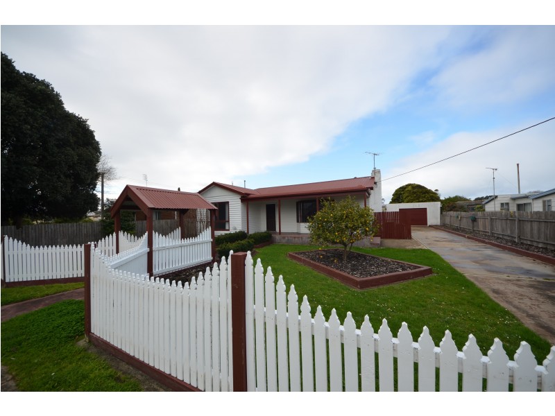 43 Bancroft Street, Portland VIC 3305