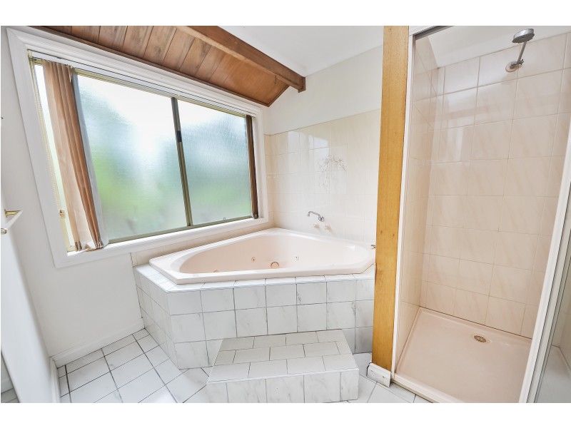 19 Pitts Road, Portland VIC 3305