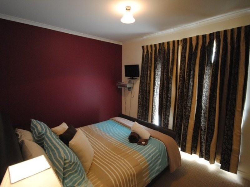 18 Juliani Place, Portland VIC 3305