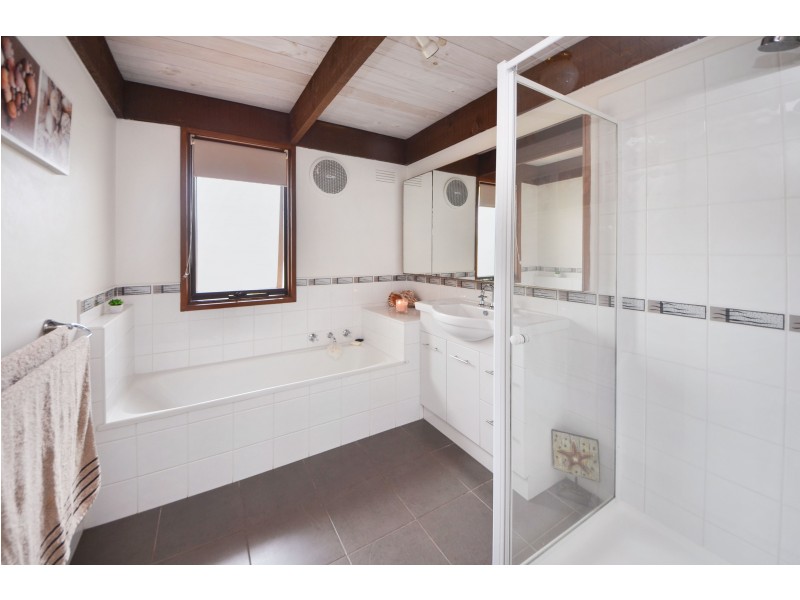 2 Kilronen Court, Portland VIC 3305