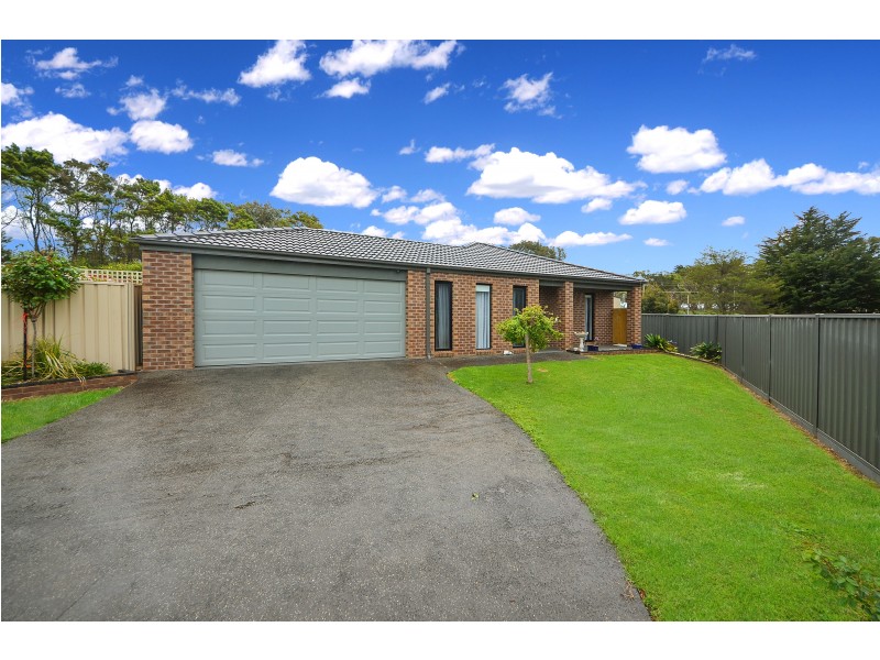 4 Neptune Avenue North, Portland VIC 3305