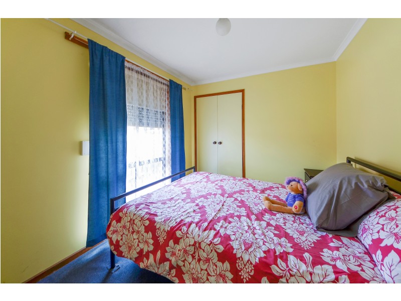 16 Barrowby Street, Portland VIC 3305