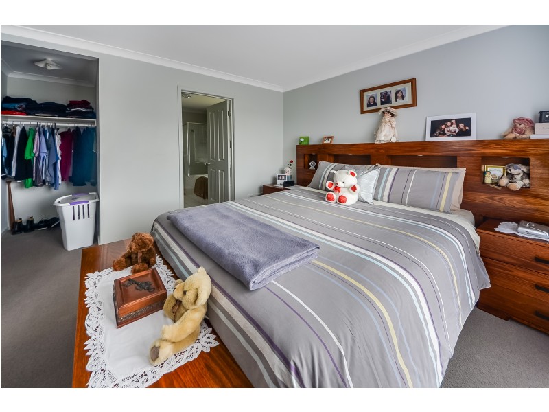 2 Tareel Court, Portland VIC 3305