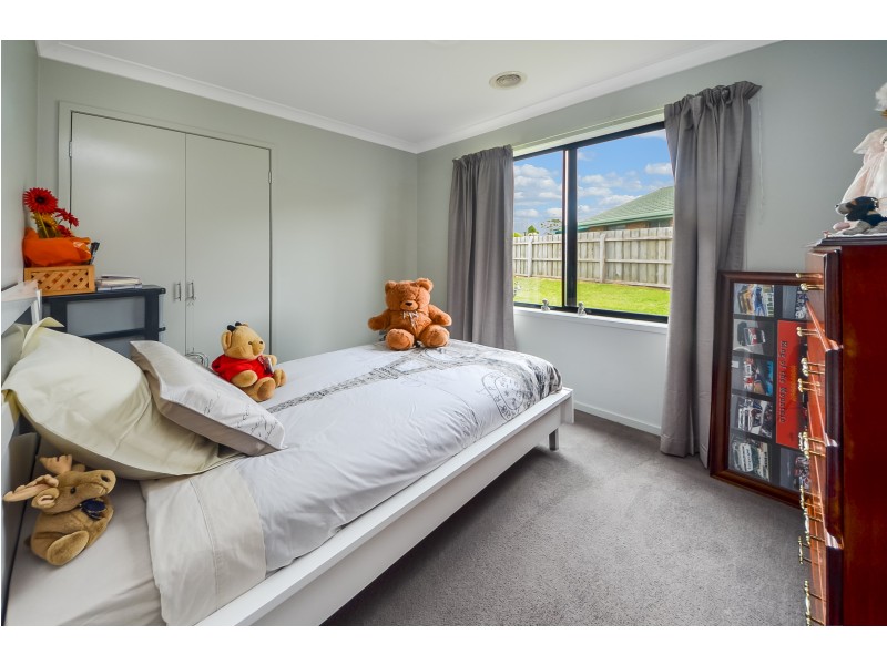 2 Tareel Court, Portland VIC 3305