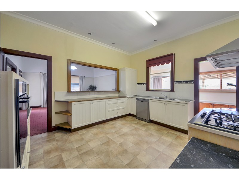 19 Otway Street, Portland VIC 3305