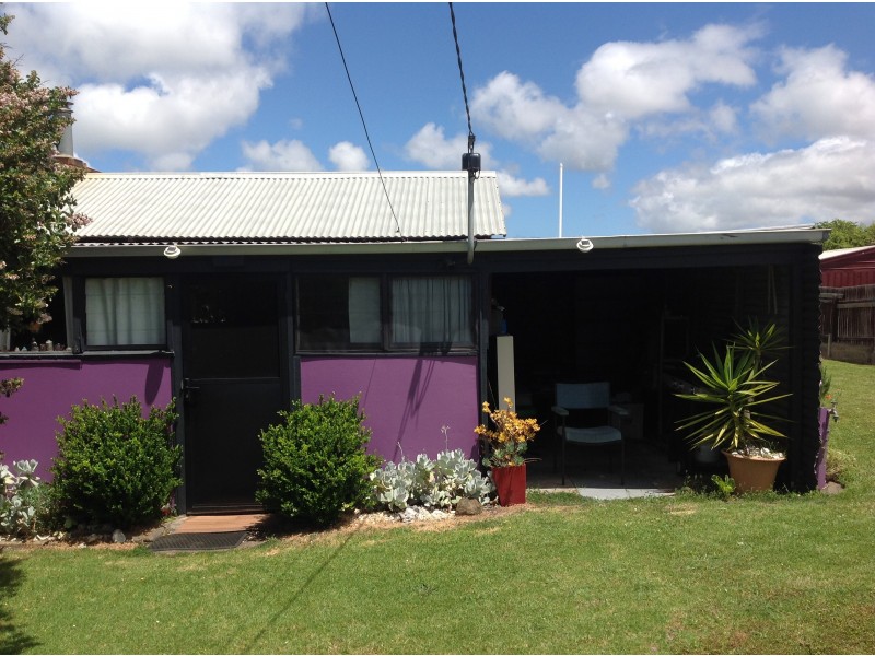 15 Theresa Street, Portland VIC 3305