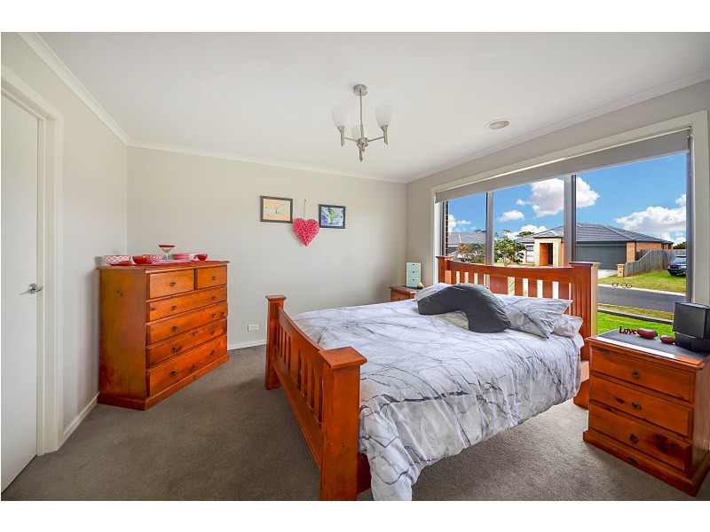 40 Madeira Close, Portland VIC 3305