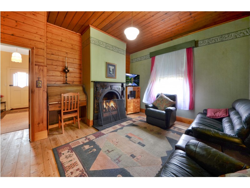 108 Otway Street, Portland VIC 3305