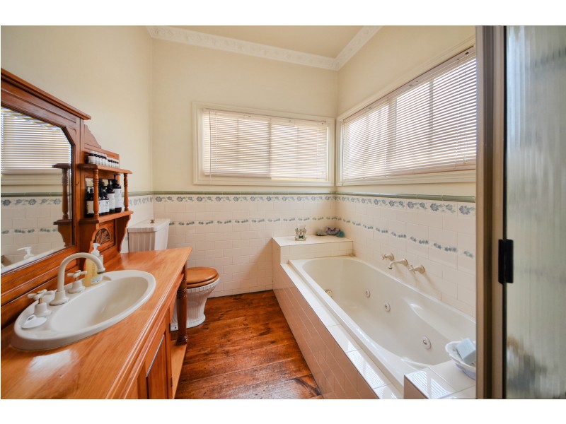 108 Otway Street, Portland VIC 3305