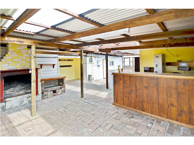 2099 Princes Highway, Heywood VIC 3304