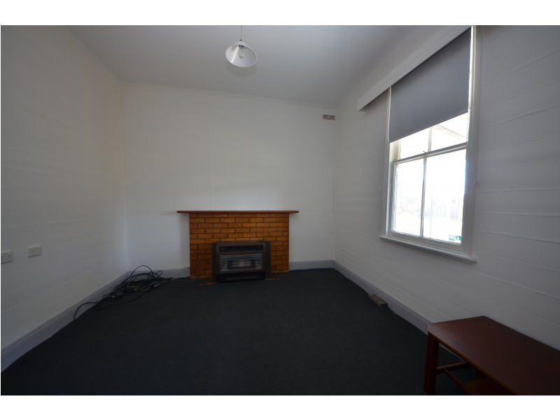 8 Croskell Street, Portland VIC 3305