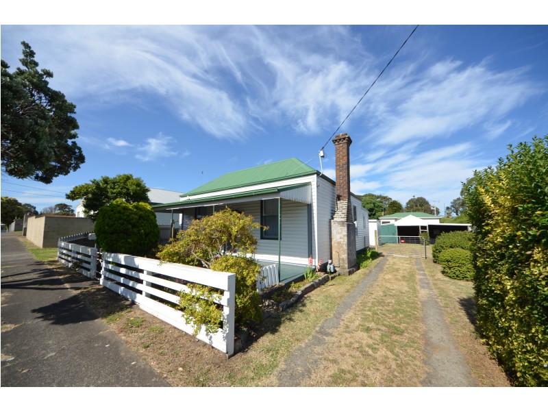 8 Croskell Street, Portland VIC 3305