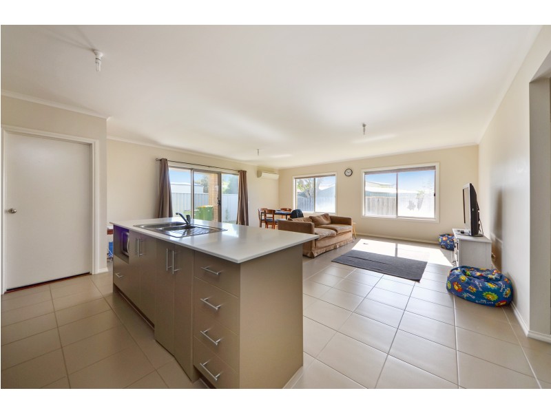 2/10 Wannon Street, Portland VIC 3305