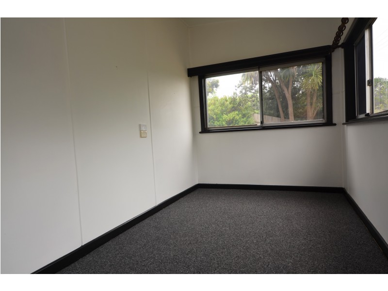 22 Burvilles Road, Portland VIC 3305