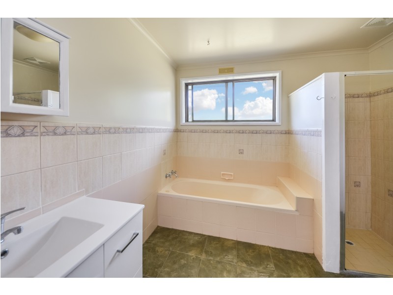 133 Bridgewater Road, Portland VIC 3305