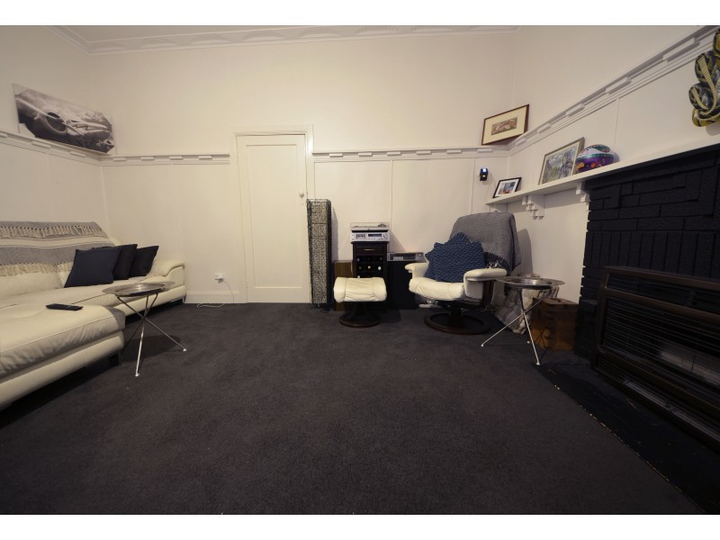 16 Otway Street, Portland VIC 3305