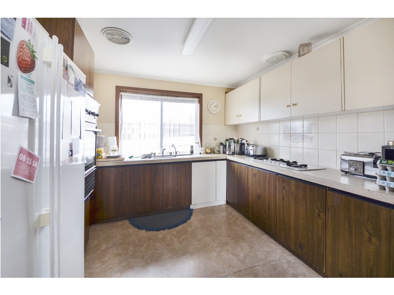 16 Church Street, Portland VIC 3305