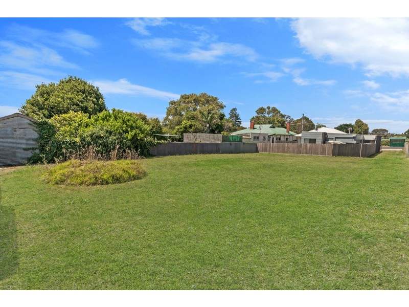 2/24 Cape Nelson Road, Portland VIC 3305