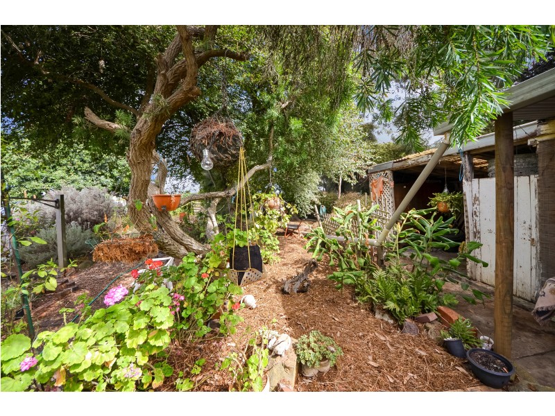 143 Garden Street, Portland VIC 3305