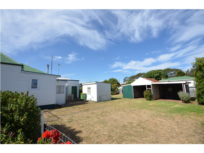 8 Croskell Street, Portland VIC 3305