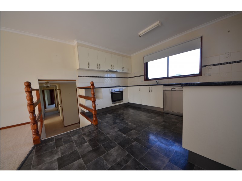 8481 Princes Highway, Portland VIC 3305